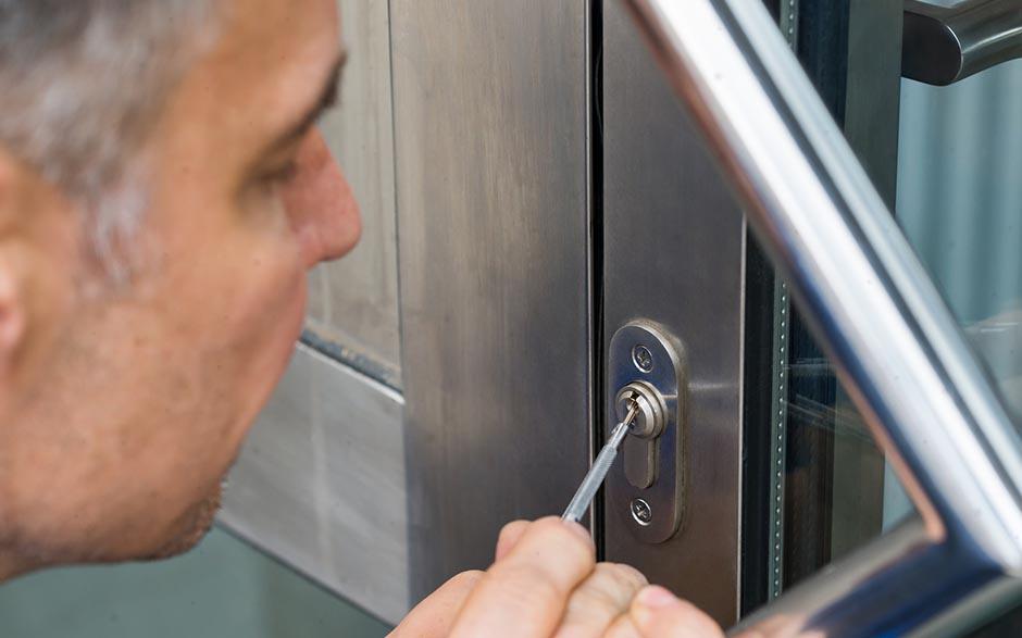 changement serrure porte blindée Miramas